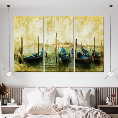 Printed Canvas: Venetian Gondolas Wall Art - Elegant Italy Boat Landscape,3P Wrapped Canvas