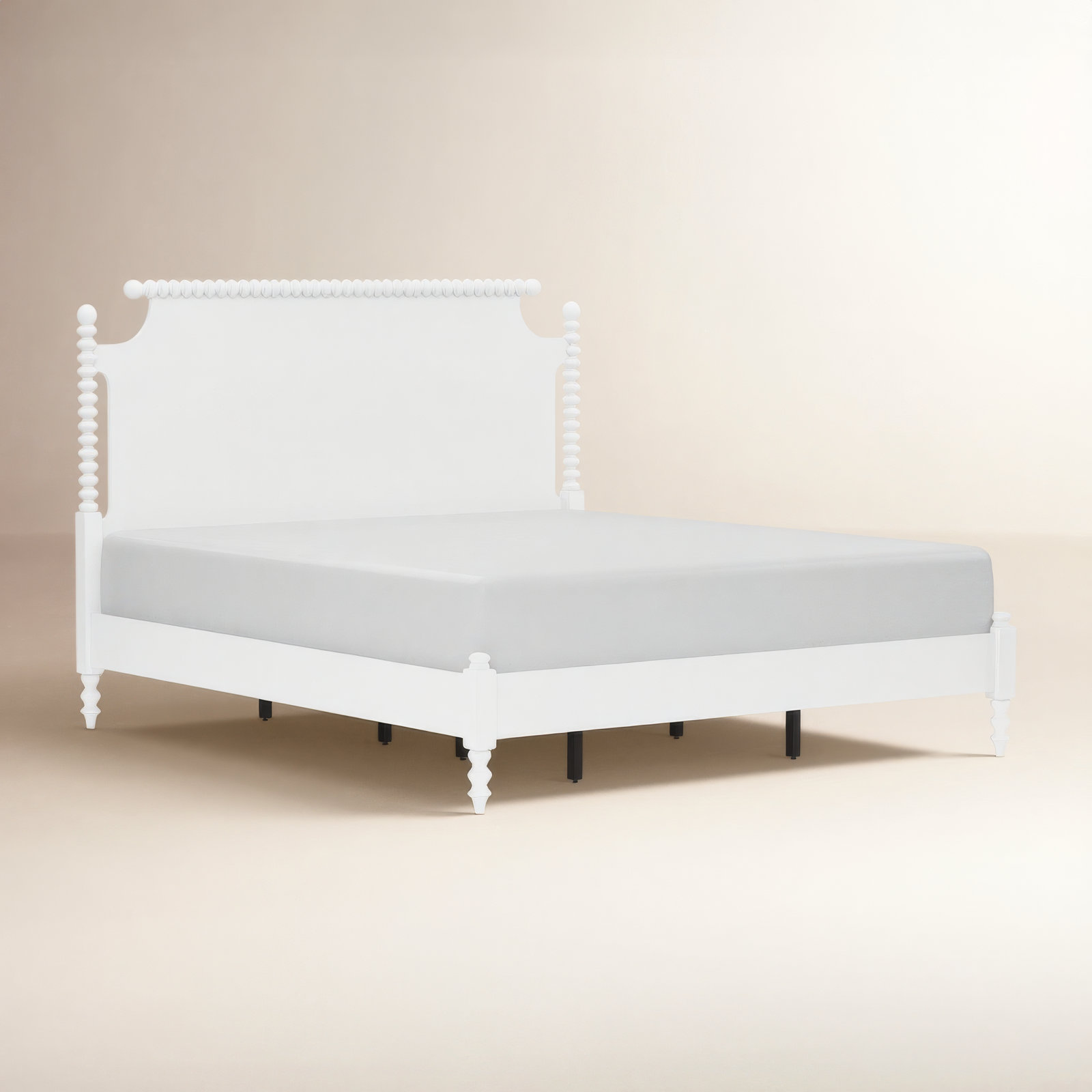 Nadette Spindle Bed, King, White
