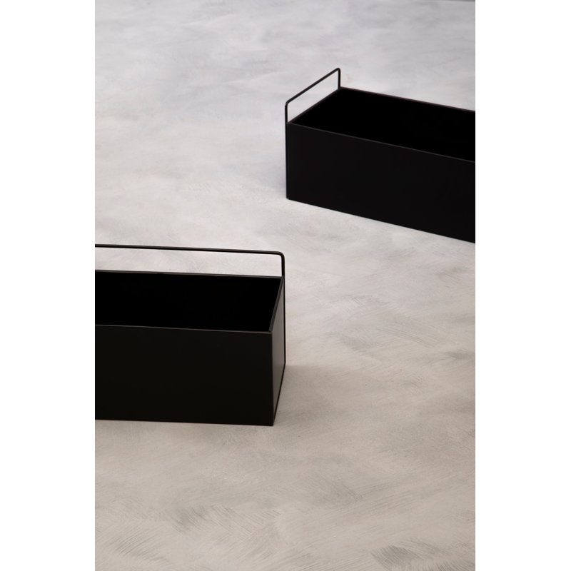 Antera Planter, Black
