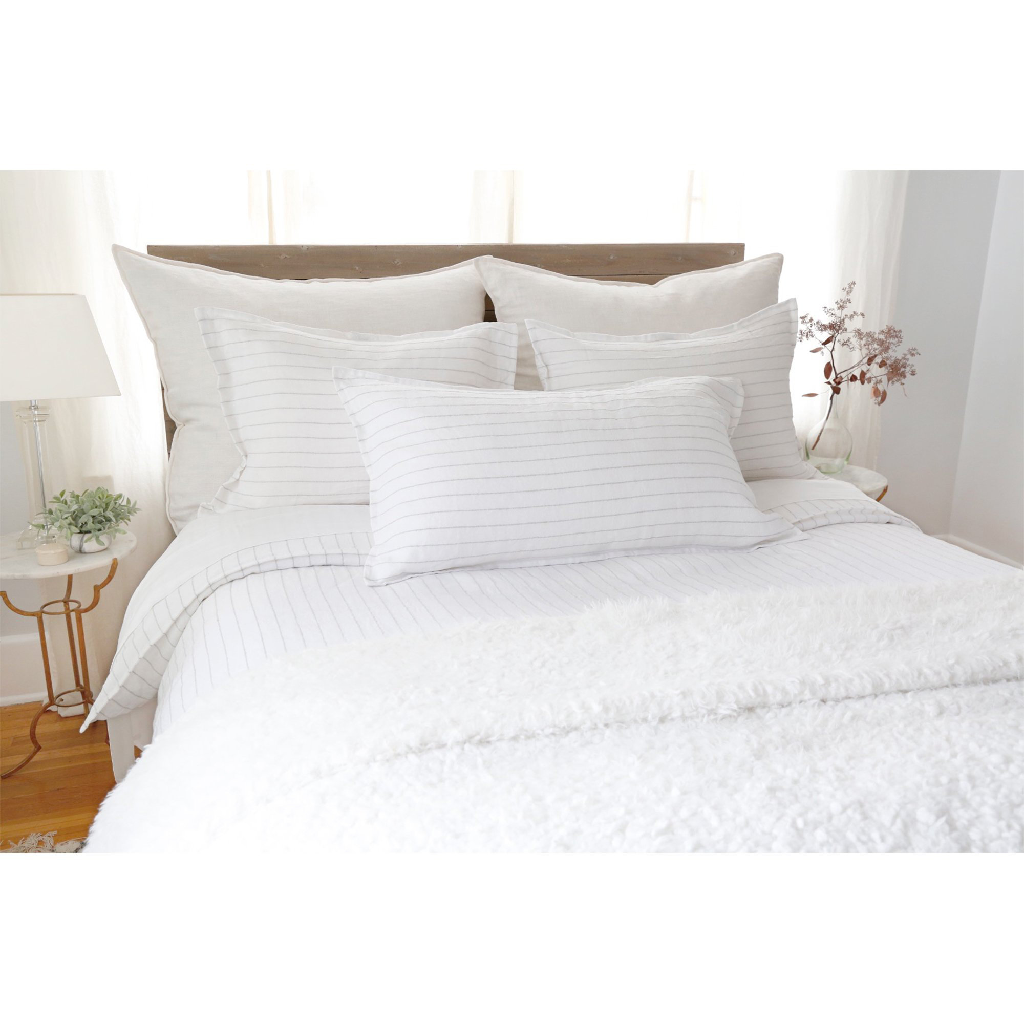 Blake Linen Shams, Standard, White/Ocean
