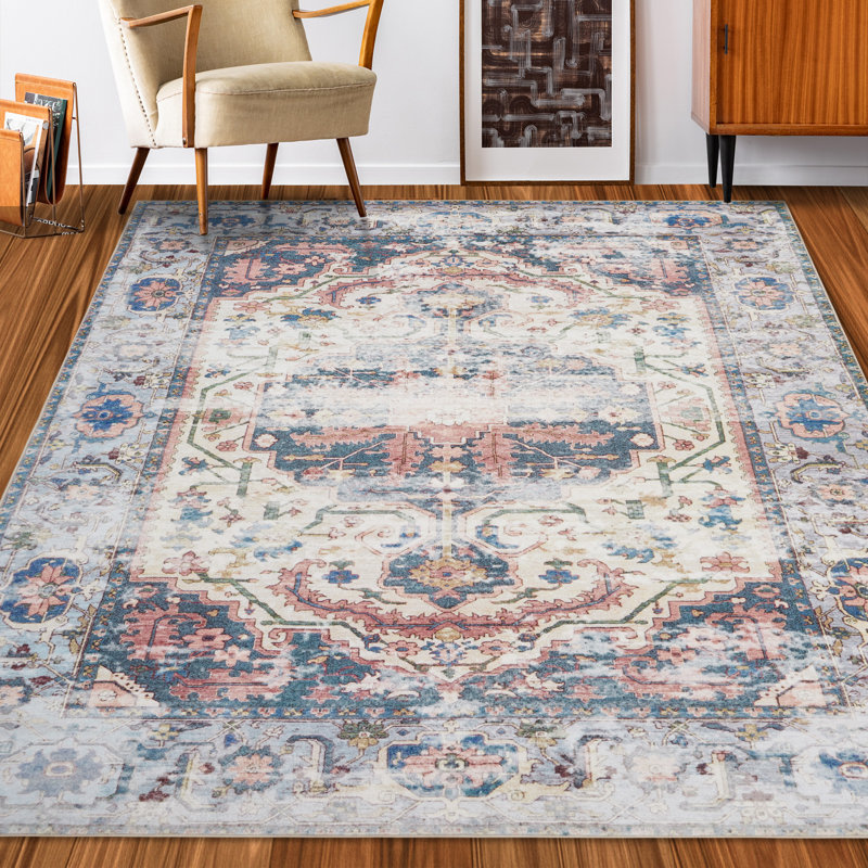 Pessina Washable Oriental Rug