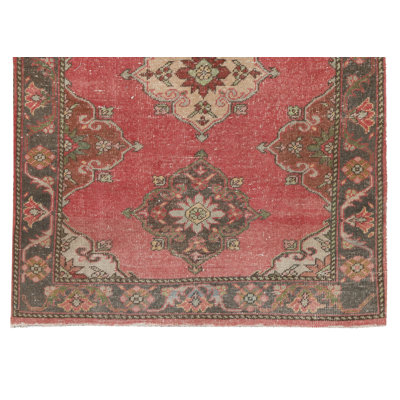 Tapis turc vintage fait à la main