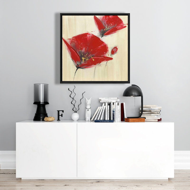 "Trois fleurs rouges avec texture"