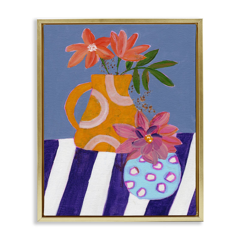 «Blue Whimsy Farm Vase» par Nikita Jariwala, H 21 po x l 17 po, Cadre flottant métallique doré