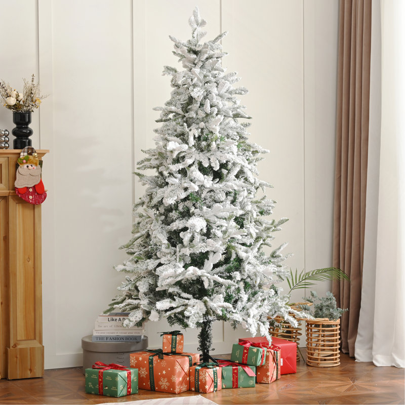 Arbre de Noël articulé enneigé 8 pi, 7.9'