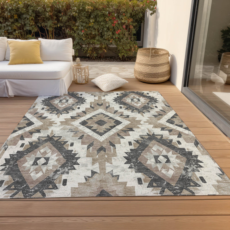 Machine Washable Indoor/Outdoor Xhevrie Taupe Rug, Rectangle 9' x 12'