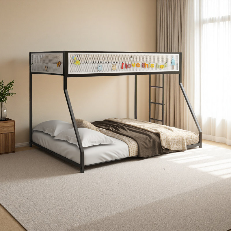 Lit simple superposé simple en métal noir avec barrière de sécurité en maille blanche pour enfants et adultes, profil bas et facile à monter avec échelle stable