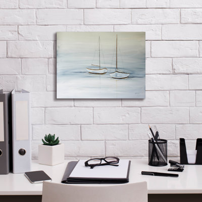 «Two Sails At Rest» par Yvette St. Amant, art mural sur toile