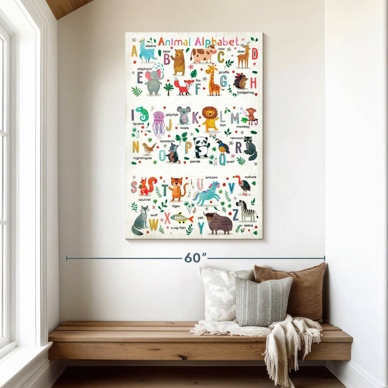 Alphabet animaux, impression sur toile tendue, H 48 po x l 32 po x P 1,25 po