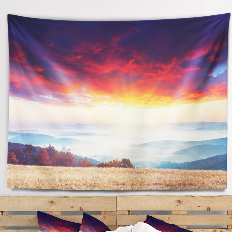 Tapisserie et nuages de polyester avec accessoires suspendus inclus, H 78 po x l 92 po