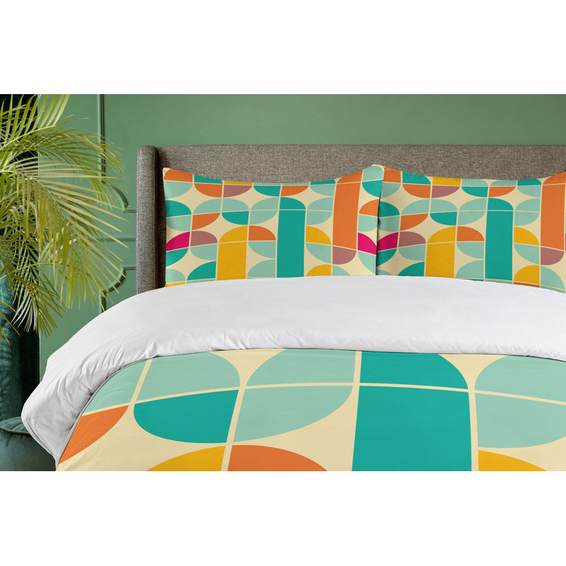 Retro Multicolor Geometric Queen Duvet Cover Set