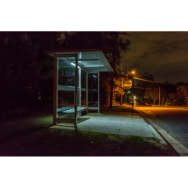 «Monecia Bus Shelter At Night On Canvas» par Pomemick, H 8 po x l 12 po x P 1,25 po