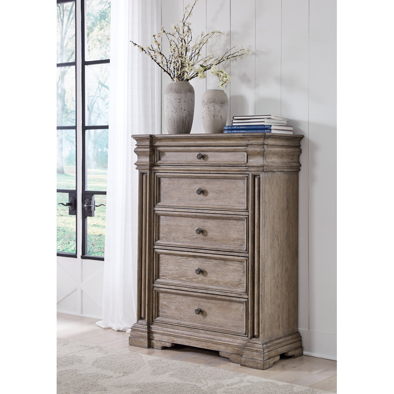 Traditional Brown 5-Drawer Chest with Dovetail and Ball Bearing Glides