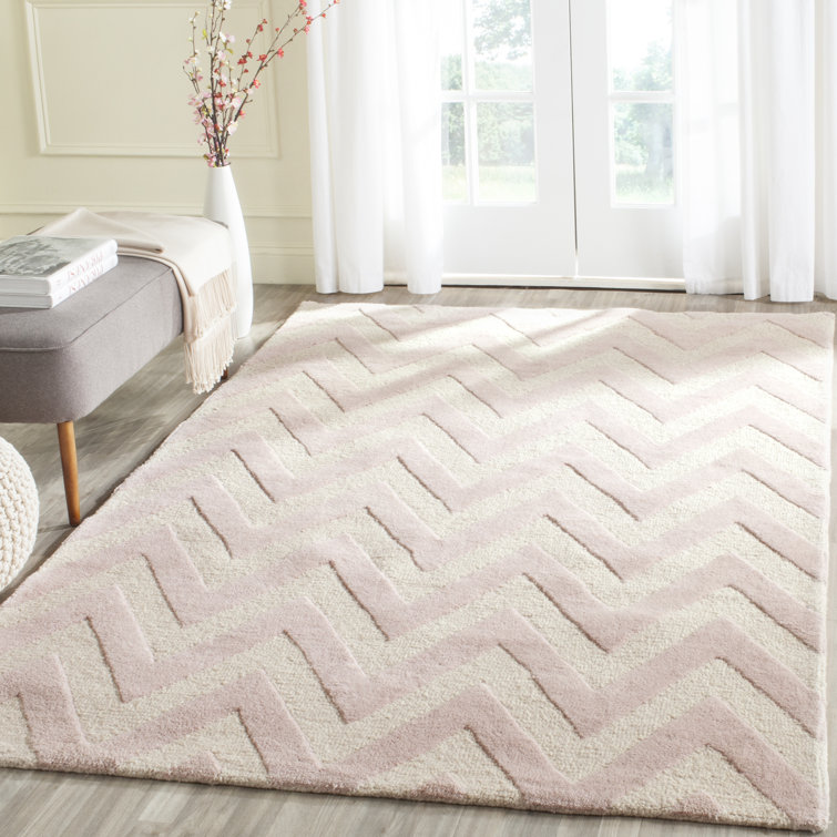 Nero Chevron Wool Hand Woven Area Rug