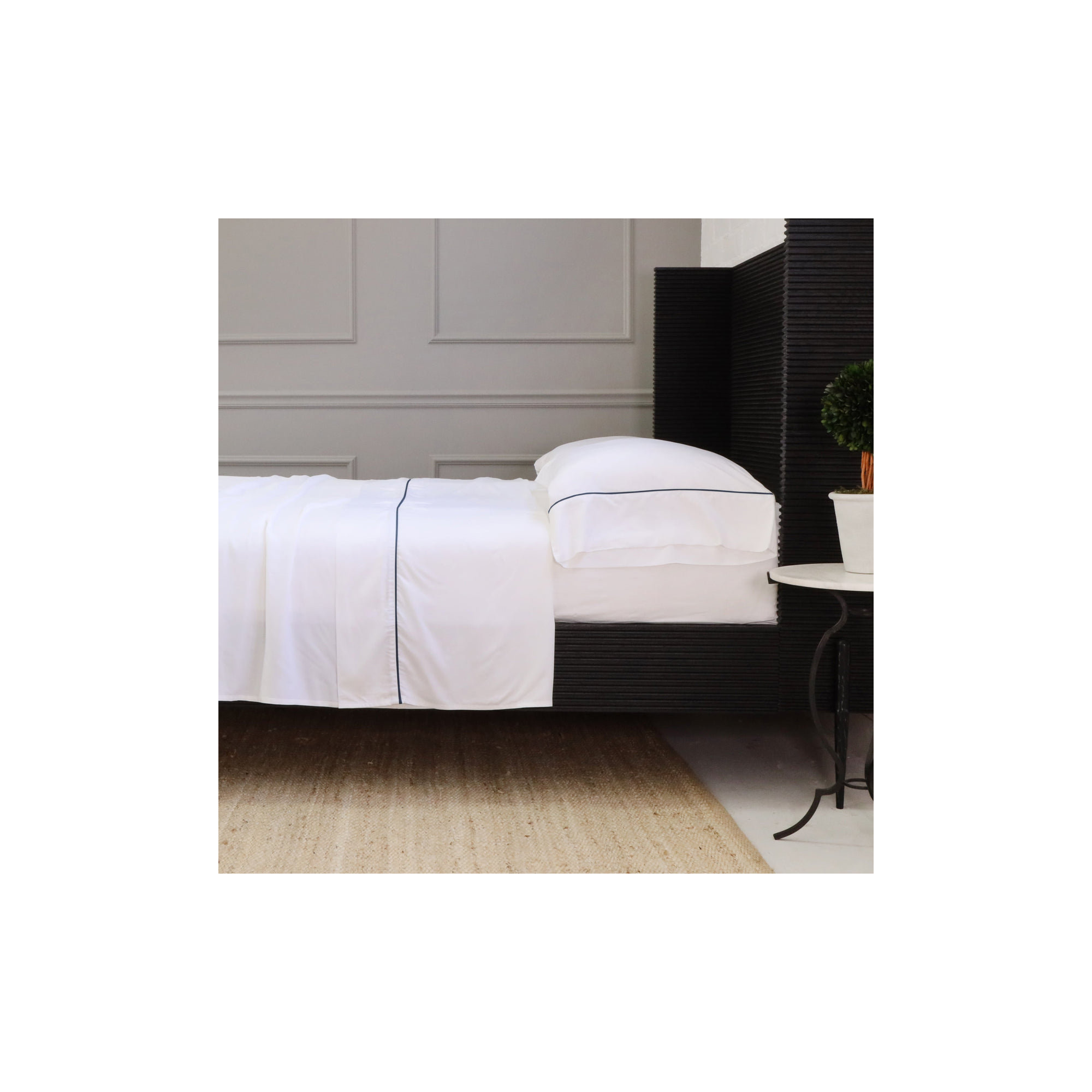 Sheena Rayon From Bamboo Machine Woven - Set of 2, White/Navy, King