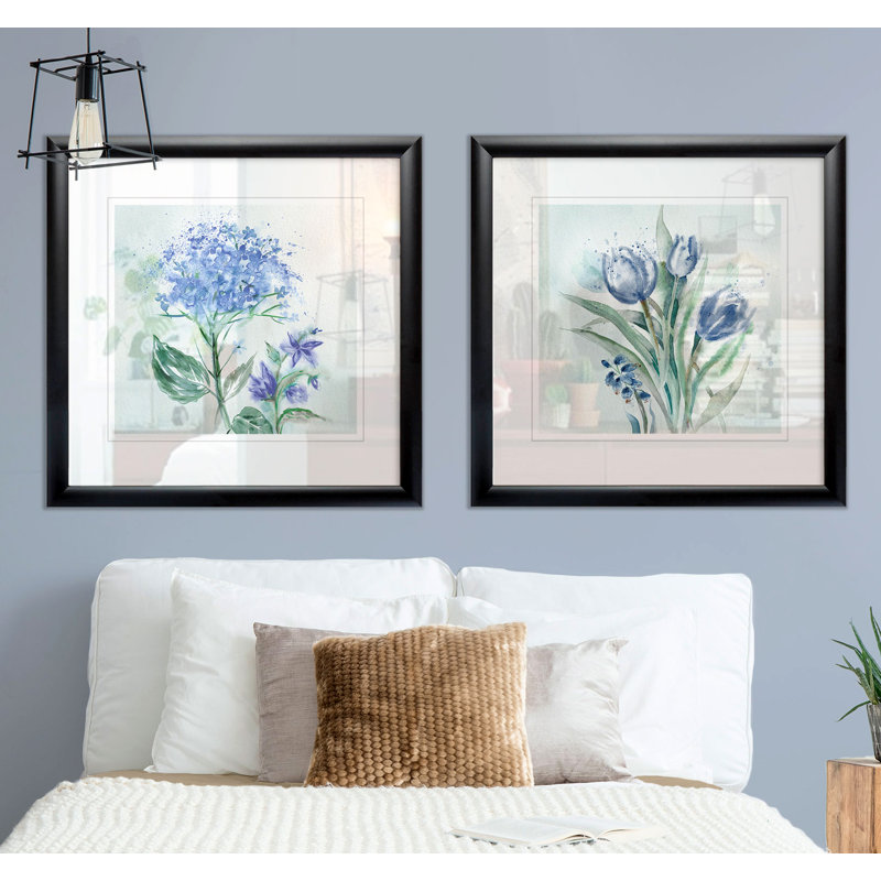 «Blue Flower Wash I» - reproduction de cadre photo, Cadre noir