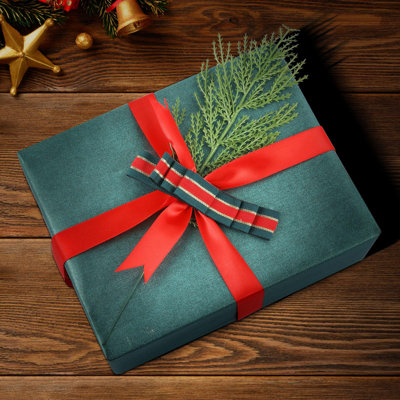 Artificial Pine Holiday Accessories 40 Pcs