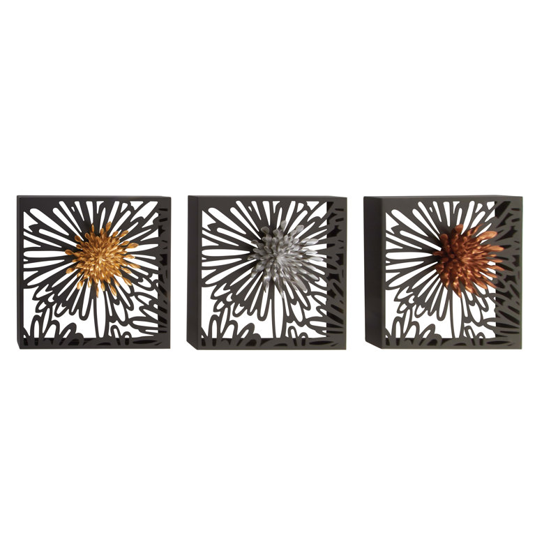 Wall Decor on Metal