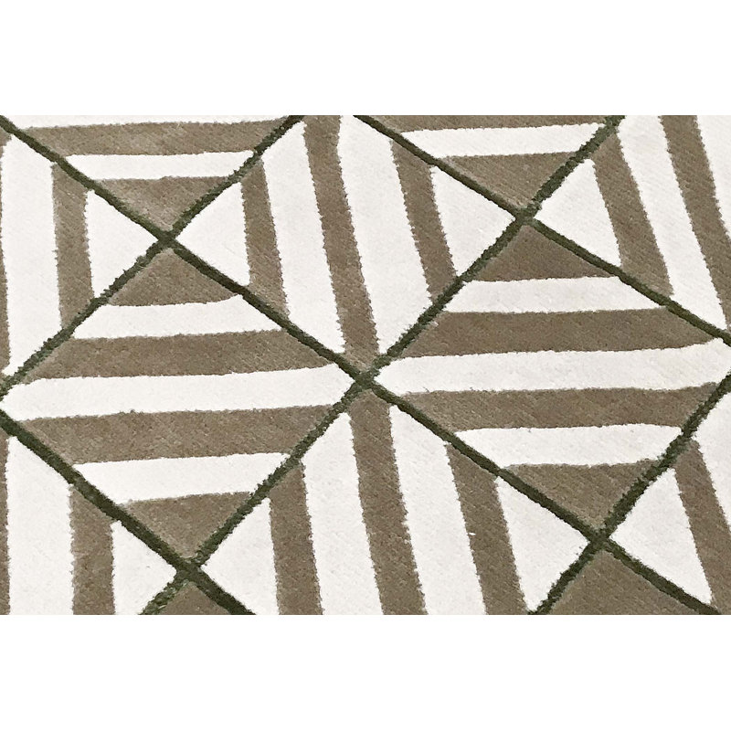Tapis beige noué à la main de haute qualité