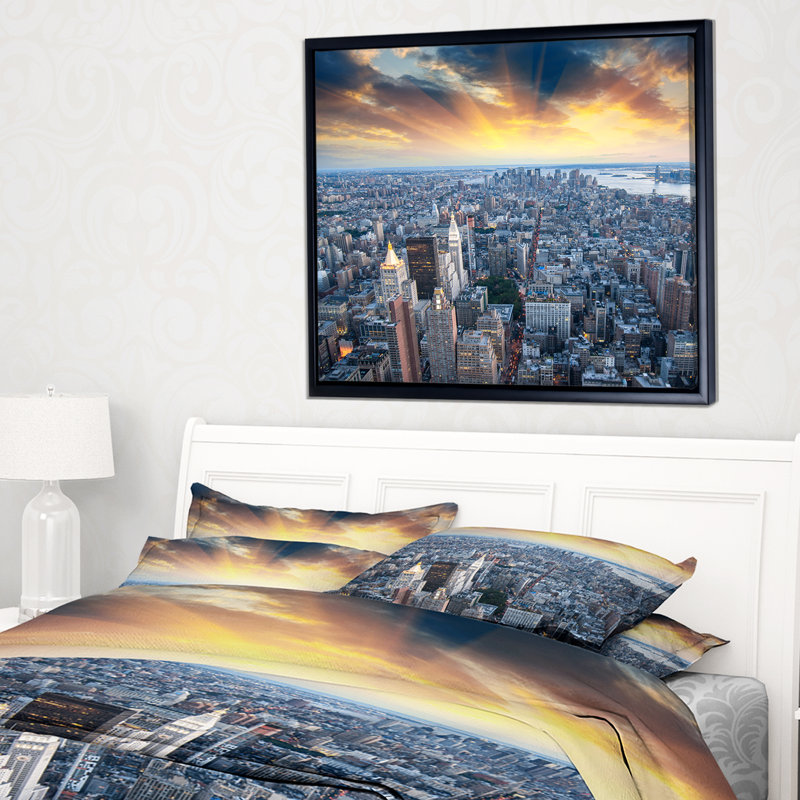 «Vue aérienne des gratte-ciel de New York», reproduction de photo sur toile tendue, H 12 po x l 20 po x P 1 po