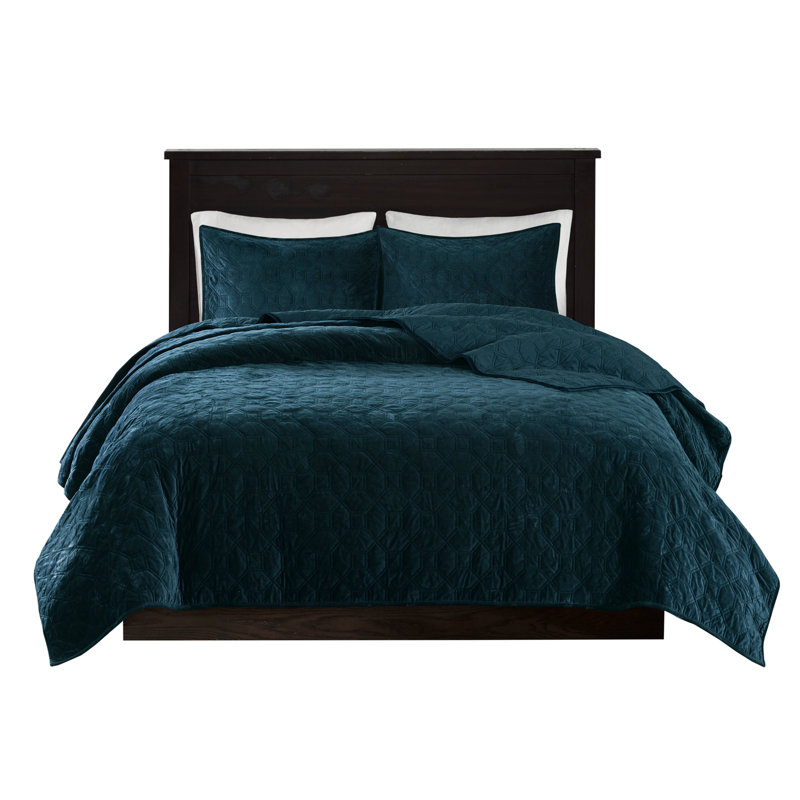 3 Piece Velvet Quilt Set, Full Quilt + 2 Standard Shams, Gray