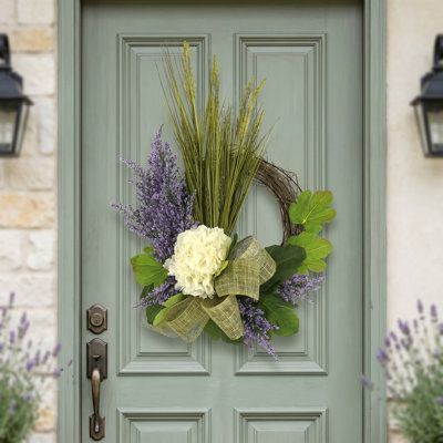 Grapevine Wreath With Hydrangea, Heather And Grass