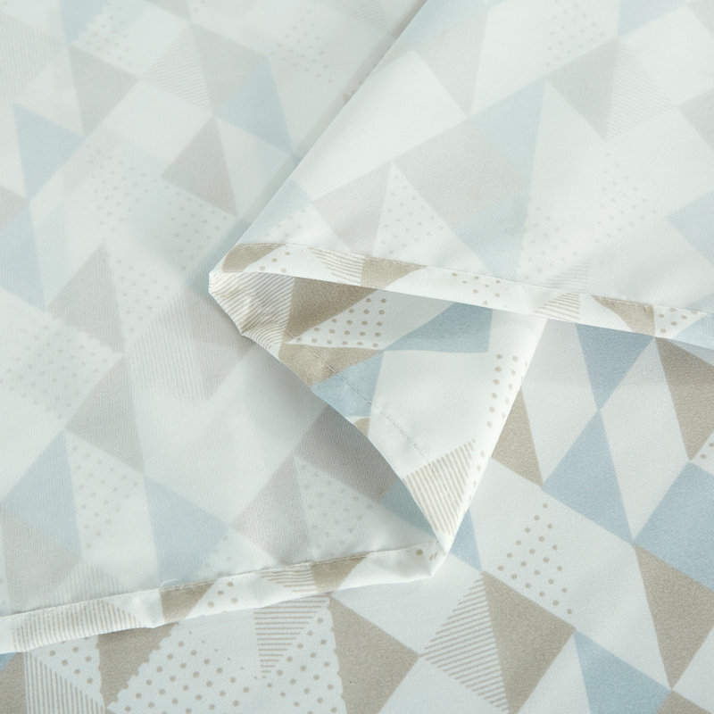 Lodge Geometric Printed Microfiber Sheet Set, Queen Sheet Set with 2 Pillowcases