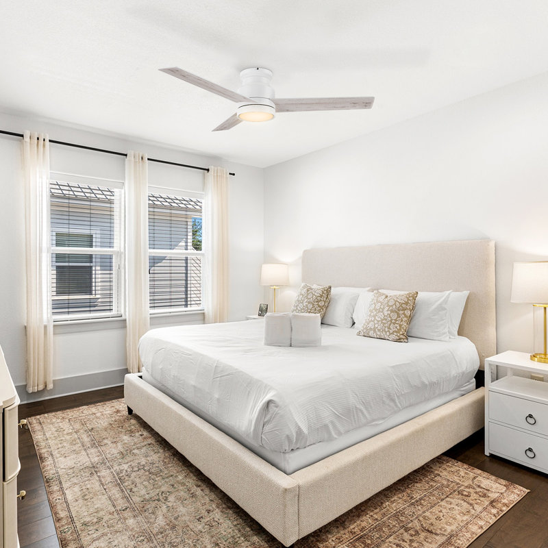 52" Ceiling Fan with Wall Control and Light Kit Included, Equipped with a Stable and Silent Motor, White
