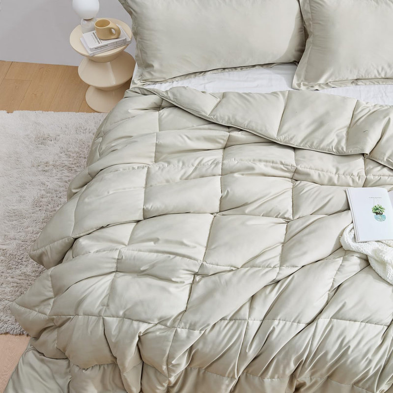 Snorze Cloud  Coma Inducer Comforter Set, Twin Extra Long Comforter + 1 Standard Sham, Brown
