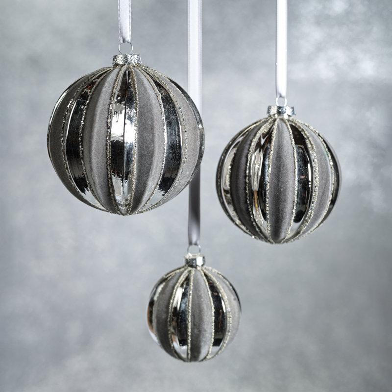 Ensemble de 4 boules en verre brillant avec motif de volée Giada, 4,75 po