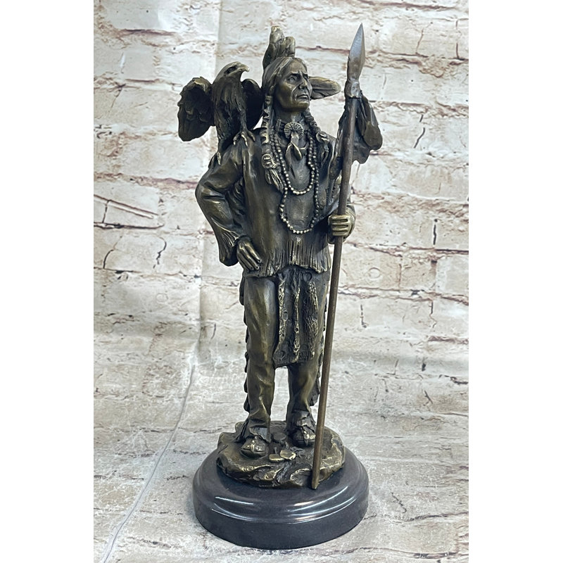Figurines et sculptures