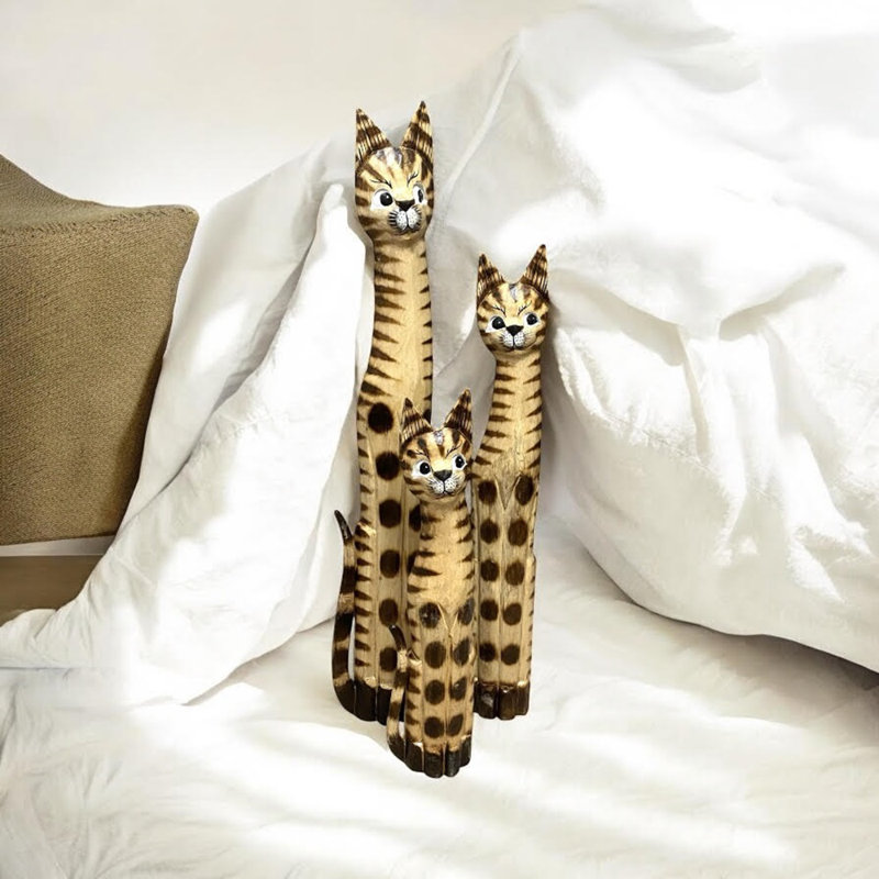 Deshala Animals Statue