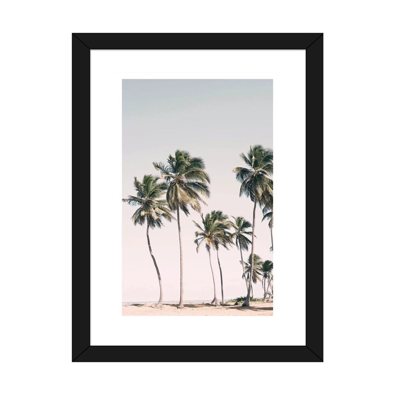 «Tropical Paradise» par Sissi & Seb - reproduction de photo, H 32 po x l 24 po x P 1 po, Blanc, Papier encadré noir