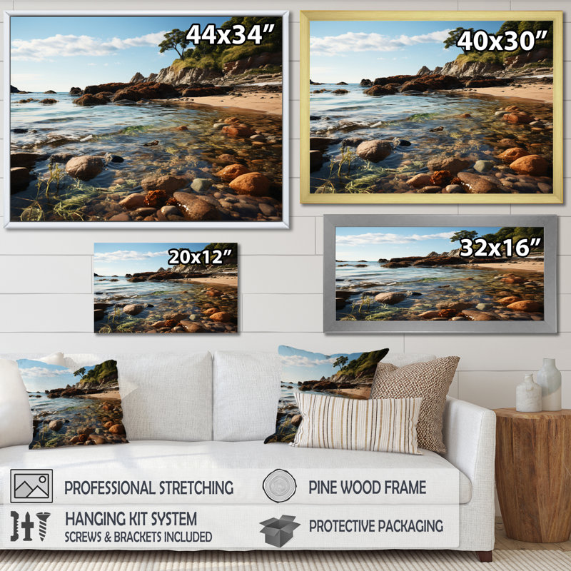 «Rocky Beach Tides Embrace II» - Art mural sur toile nautique et plage, H 30 po x l 40 po, Cadre flottant doré