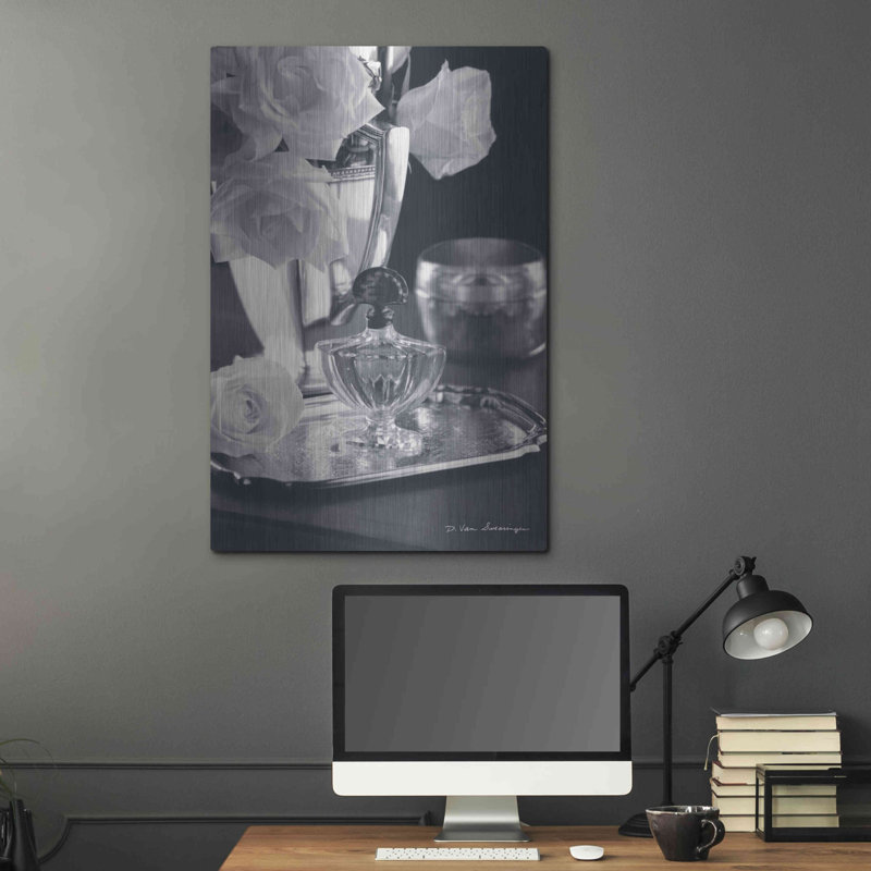 «Vintage Vanity IV» par Debra Van Swearingen, art mural en métal, H 36 po x l 24 po