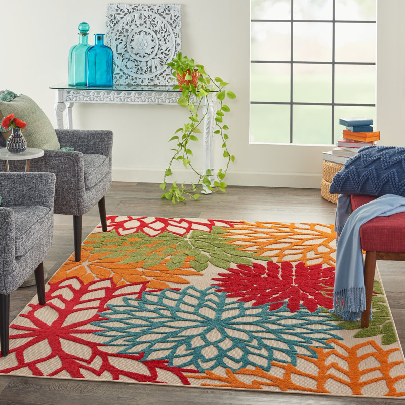 Darbie Floral Hand Woven Area Rug, Rectangle 107 x 168cm