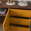Buffet de style moderne et minimaliste