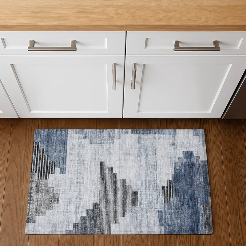 Premium Machine Washable Ashington AMF1829 Geometric Rug, Rectangle 1'8" x 2'6"
