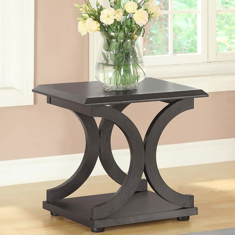 Table de bout en C Cappuccino, design exquis