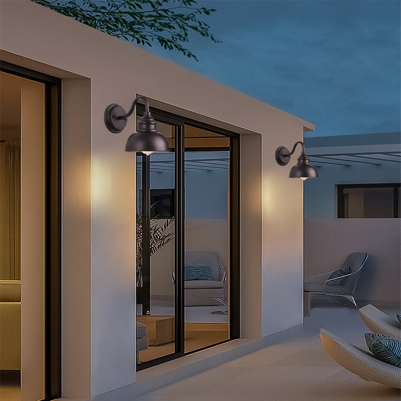 Otsie Wall Light