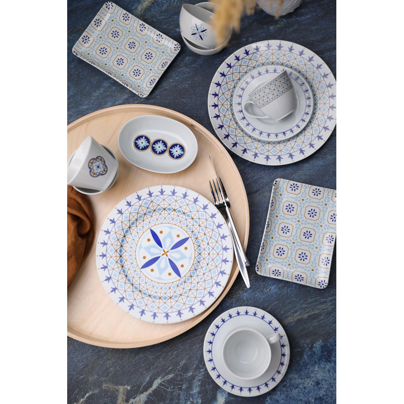 Breakfast Set (32 Pieces)