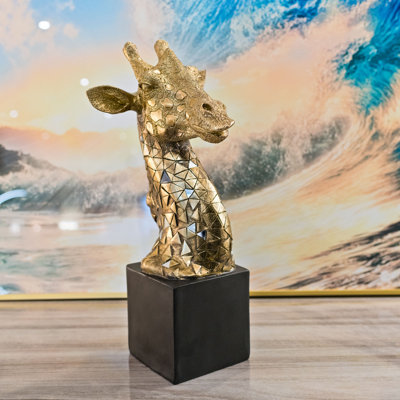Amiaa Animals Bust