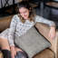 Coussin décoratif à carreaux GEM-845204646
