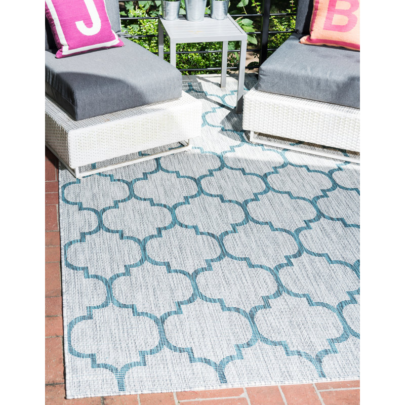 Bethany-Mai Geometric Gray Indoor/Outdoor Area Rug, Rectangle 4'1" x 6'1"