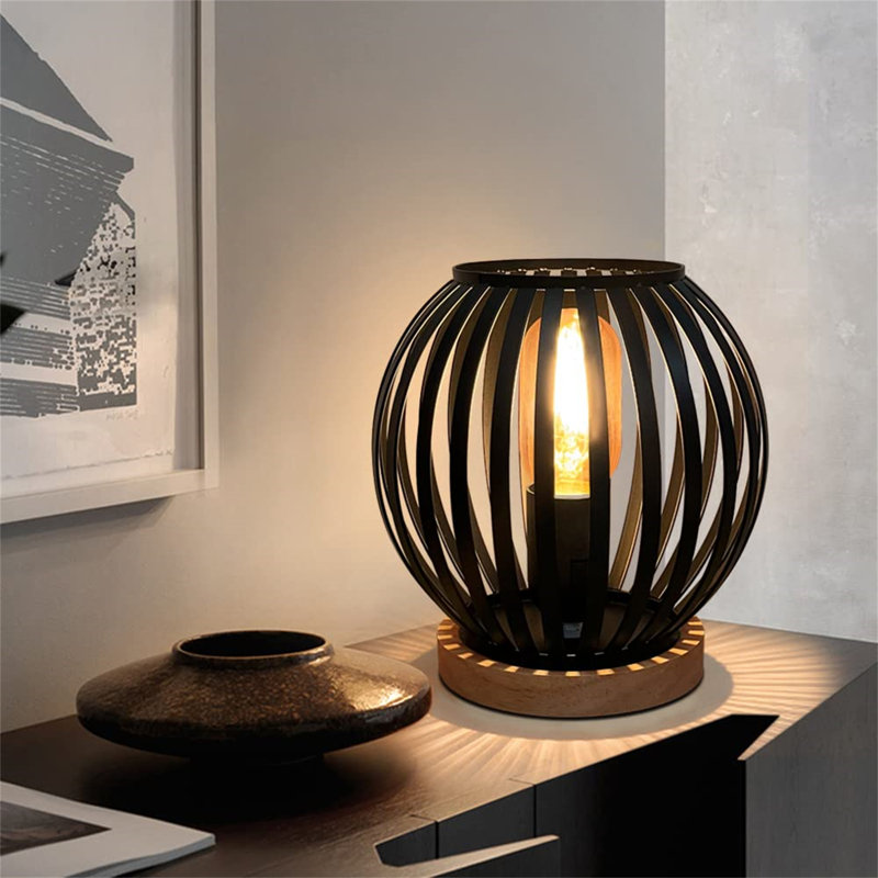 Britz Table Lamp