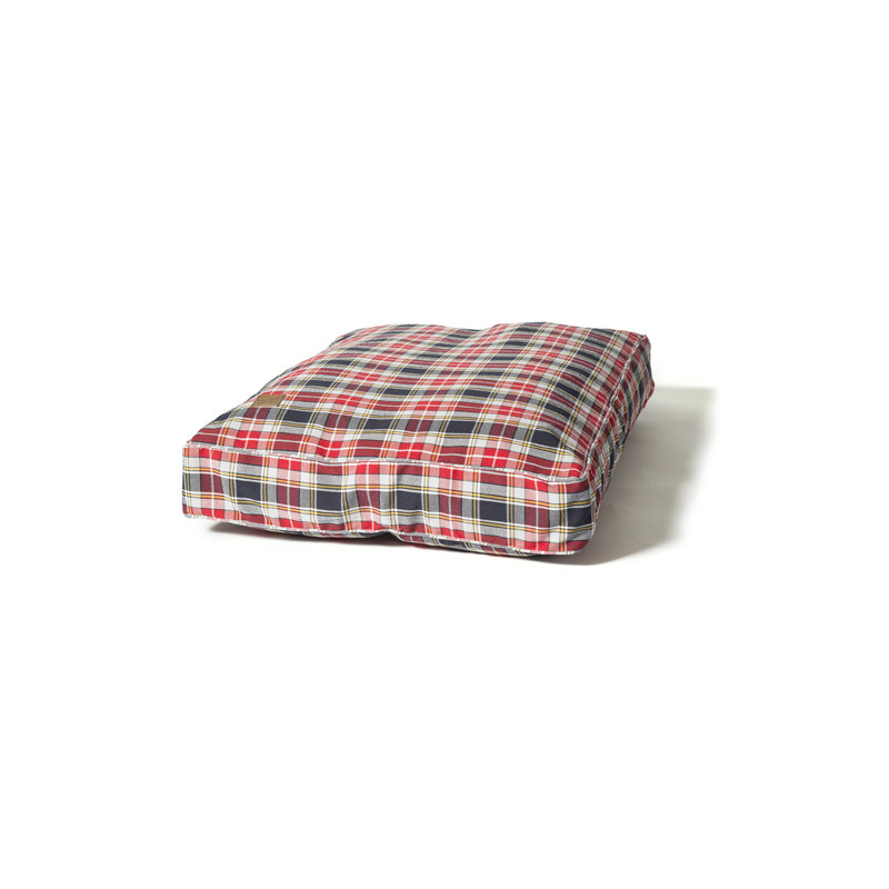 Lumberjack Cotton Pet Bed, Large (125 cm W x 79 cm D), Red/Grey