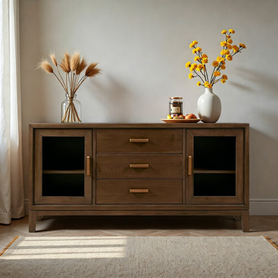 Buffet maison de style rétro