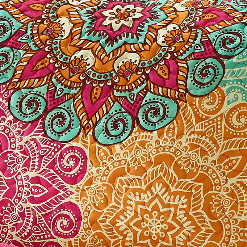 Beckemeyer Polyester Floral Quilt, King Quilt + 2 Shams