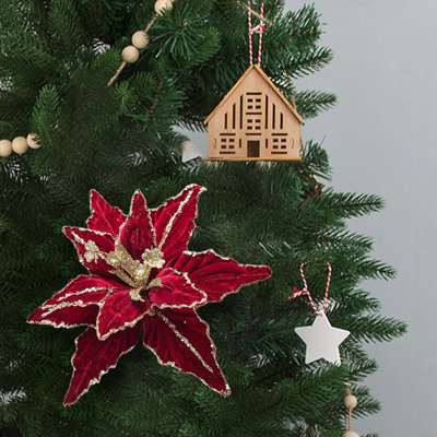 Christmas Tree Decoration With Fabric Simulation Flowers