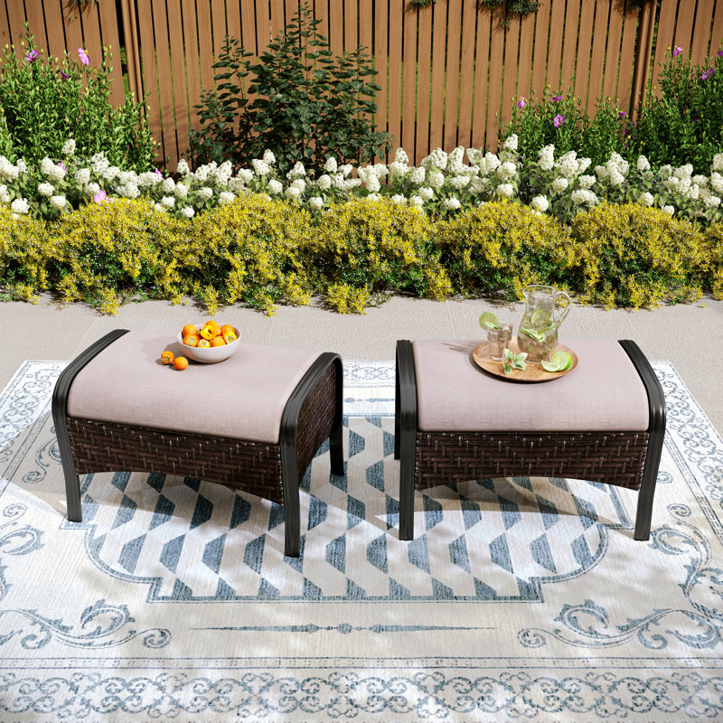 Repose-pieds de patio avec coussins